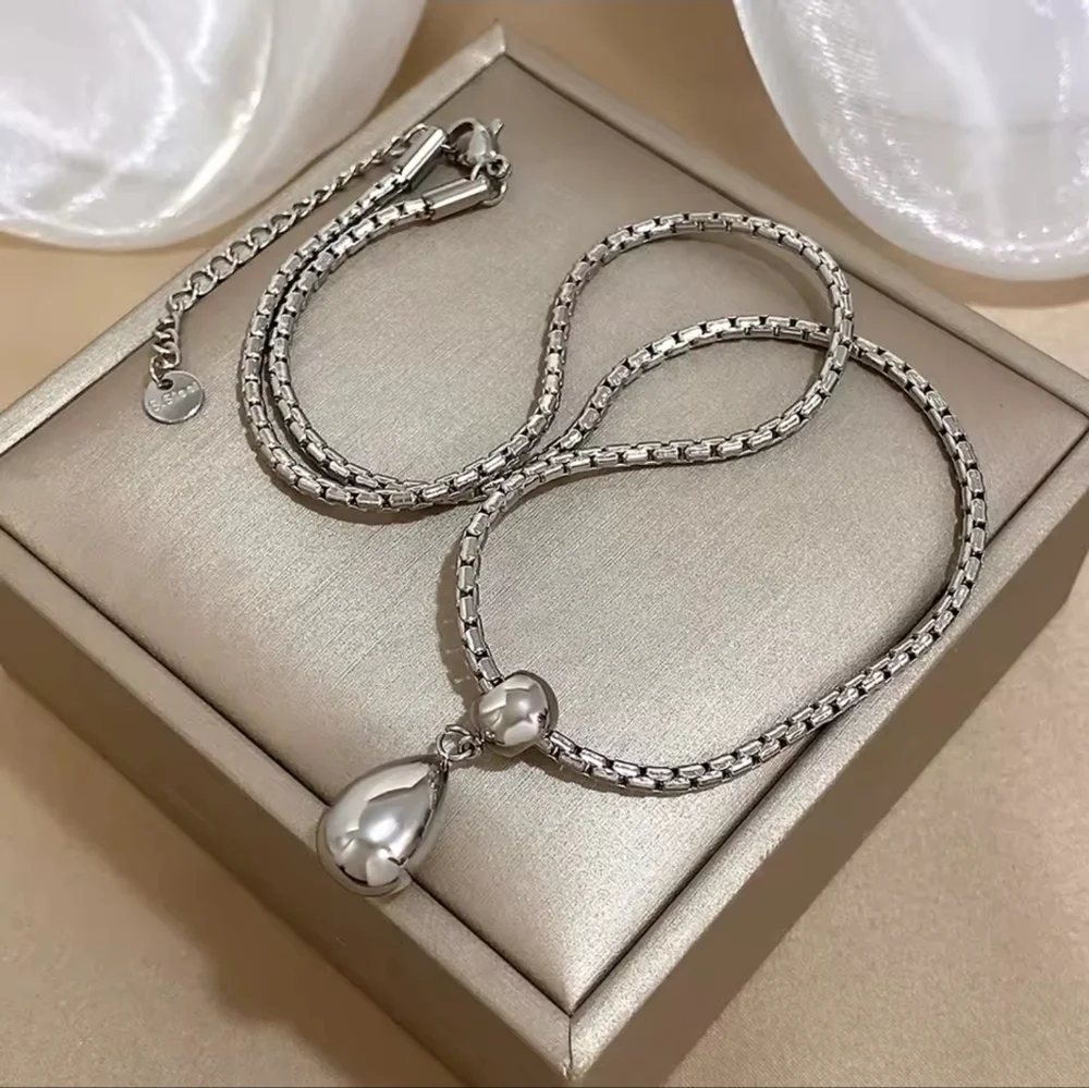 Silver Necklace and Earring Set